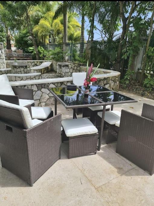 Willa Townhouse By The Bay, Little Bay Country Club ,Negril Orange Bay Zewnętrze zdjęcie