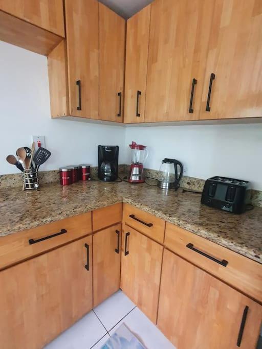 Willa Townhouse By The Bay, Little Bay Country Club ,Negril Orange Bay Zewnętrze zdjęcie